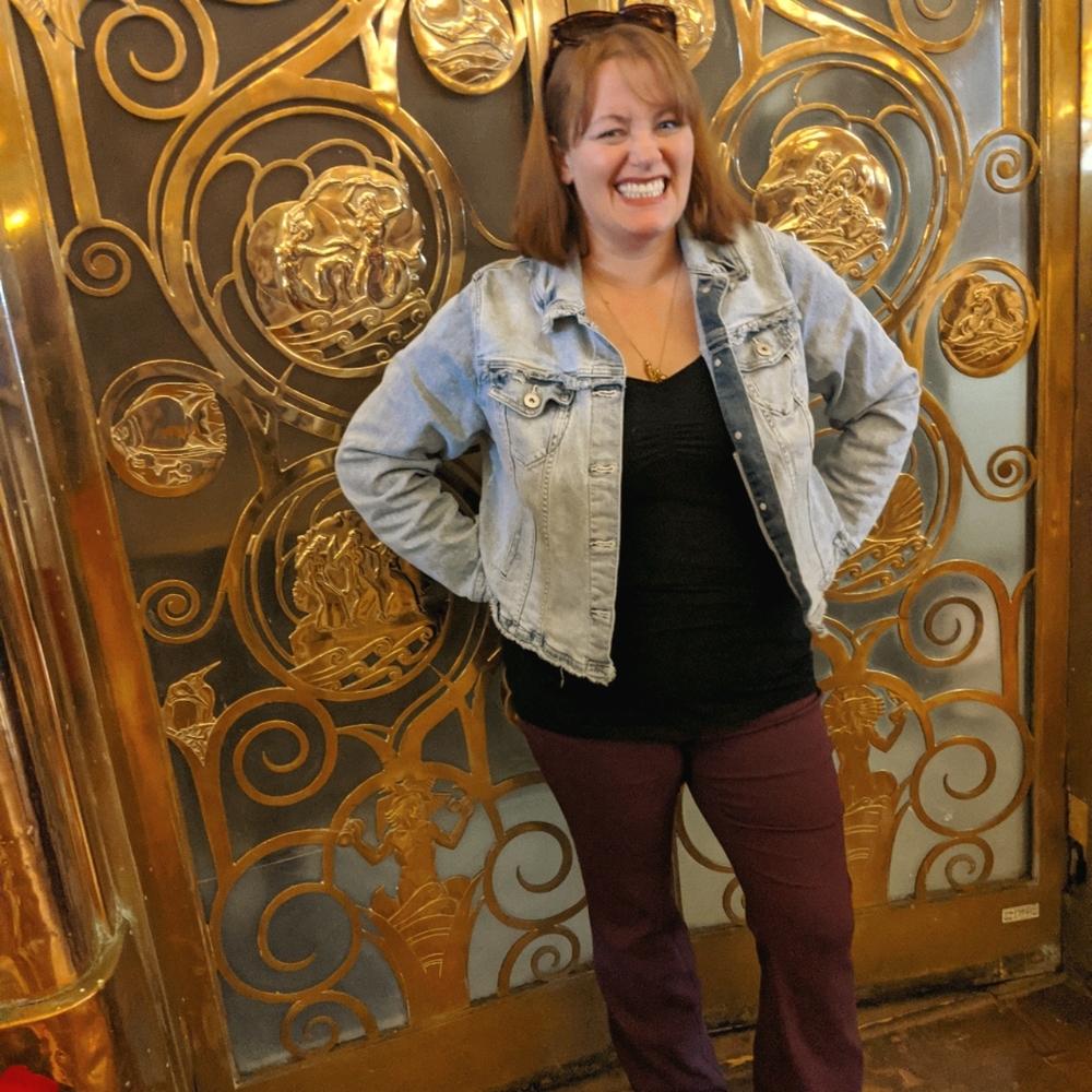 Meet your Posher, Casey!